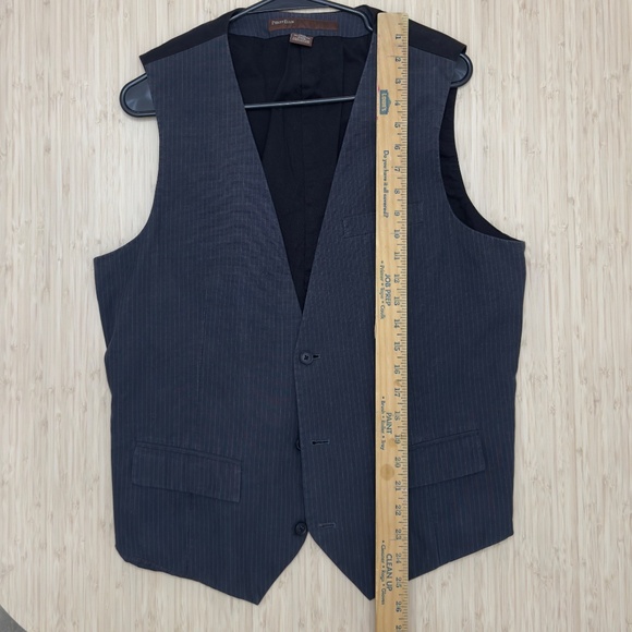 Perry Ellis Vest - size Large - Picture 4 of 5